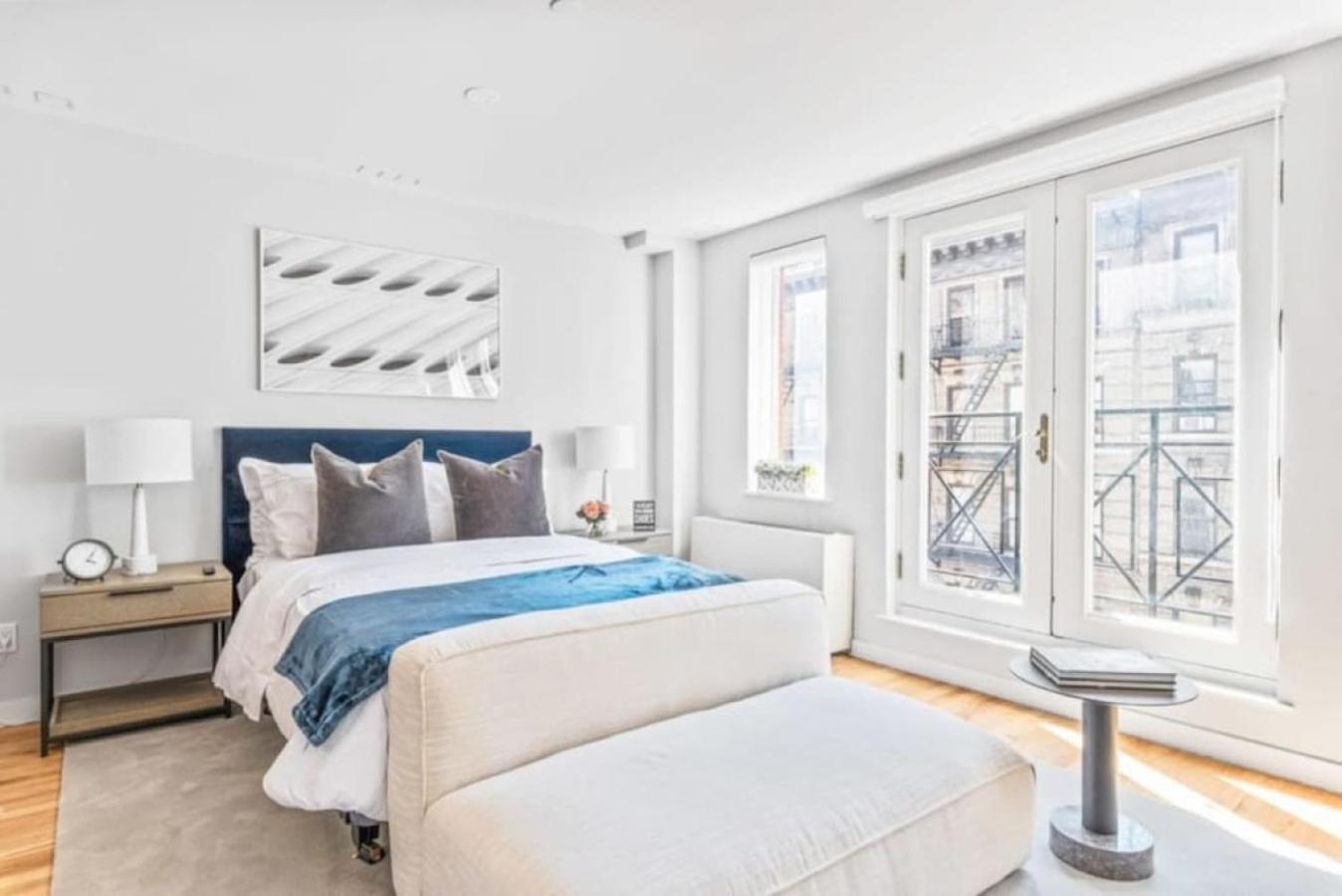 Апартаменти Luxe Studio With Charming Juliet Balcony Нью-Йорк Екстер'єр фото